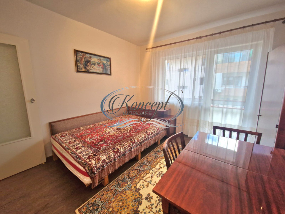 Apartament decomandat cu 2 balcoane in Intre Lacuri