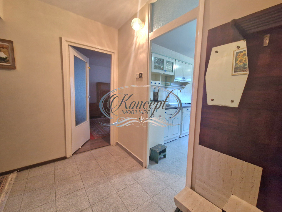 Apartament decomandat cu 2 balcoane in Intre Lacuri