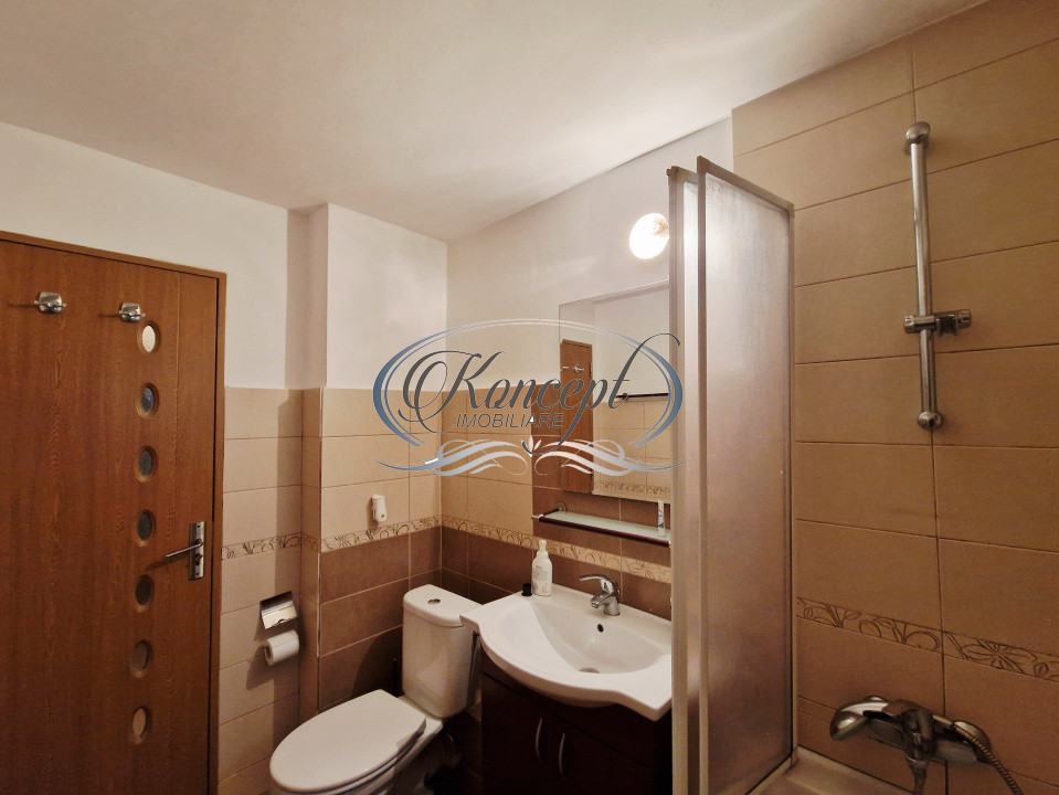 Apartament spatios, bine izolat, aproape de centru, in zona Plopilor