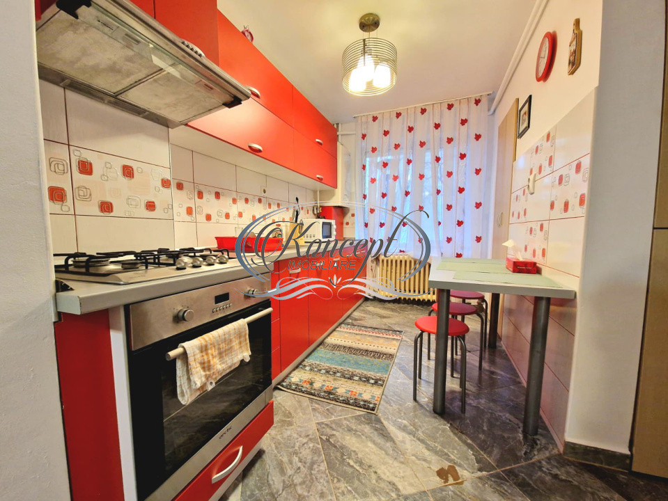 Locuinta luminoasa cu balcon inchis in zona Gheorgheni