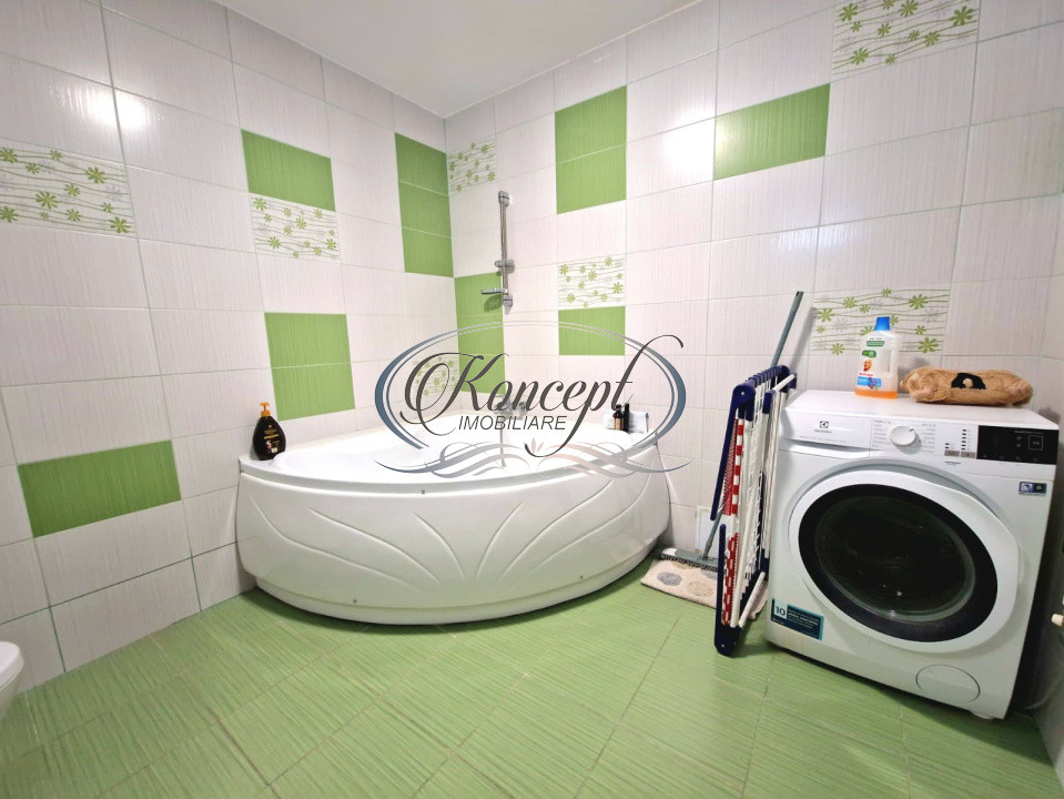 Apartament cu gradina privata si terasa in zona Campului