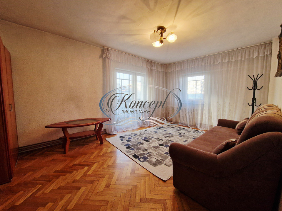 Apartament spatios, luminos cu 2 balcoane inchise in Manastur, zona Big