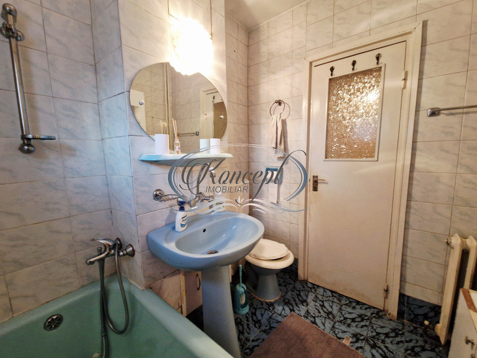 Apartament spatios, luminos cu 2 balcoane inchise in Manastur, zona Big