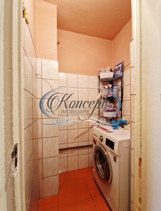 Apartament spatios, luminos cu 2 balcoane inchise in Manastur, zona Big