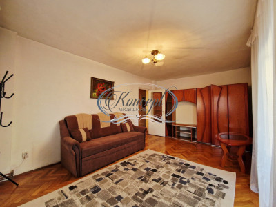 Apartament spatios, luminos cu 2 balcoane inchise in Manastur, zona Big