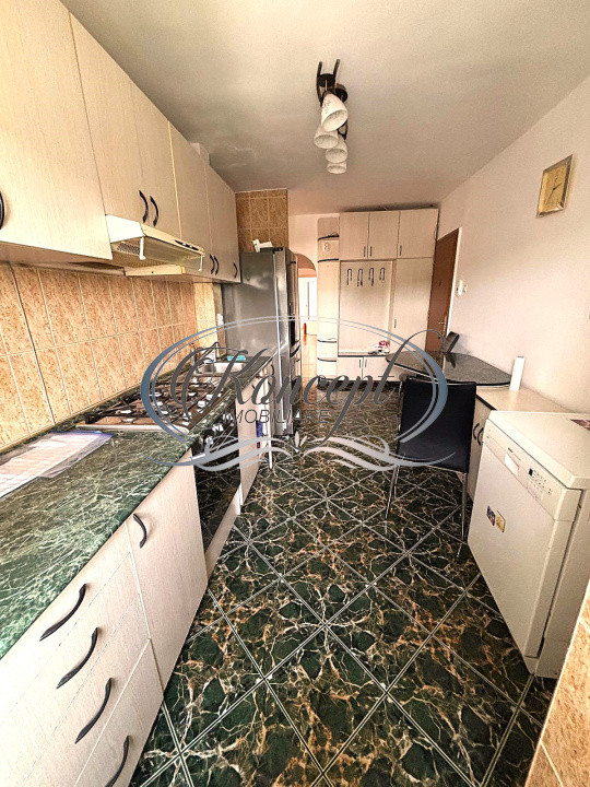 Apartament spatios si luminos cu priveliste spre oras, zona OMV Manastur