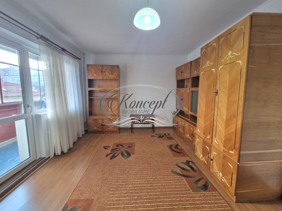 Apartament decomandat la etaj intermediar, zona Parcului Farmec