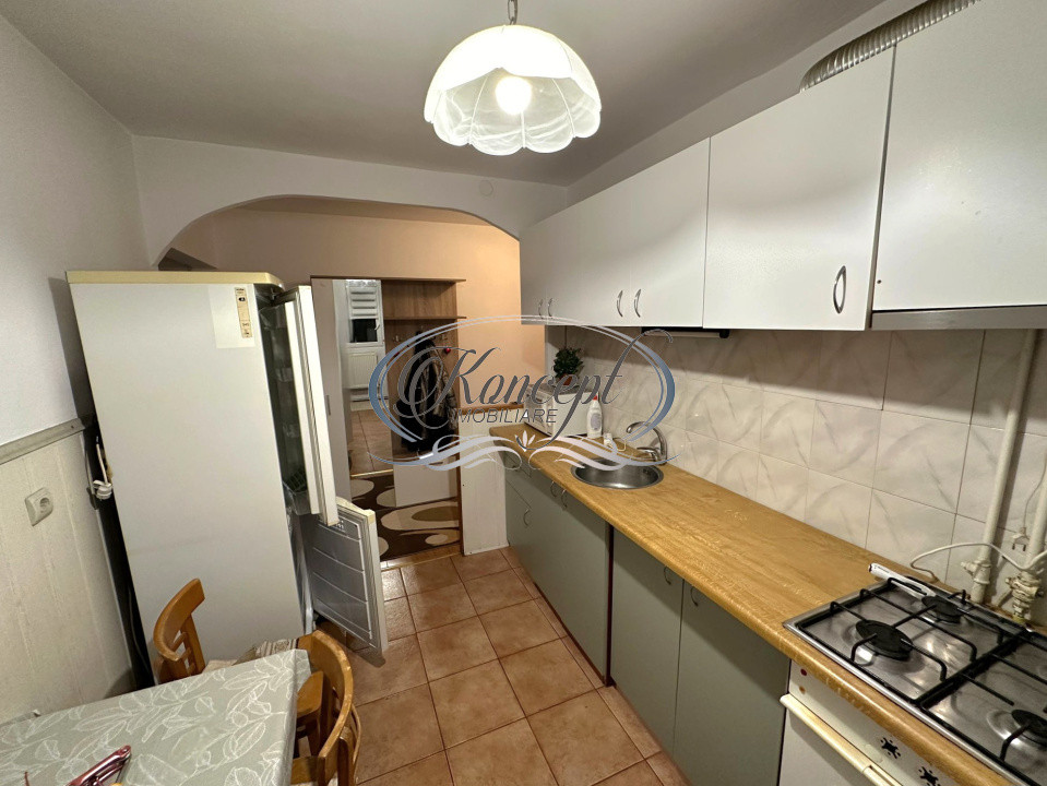 Apartament decomandat la etaj intermediar, zona Parcului Farmec