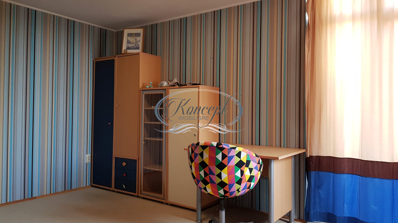 Casa frumoasa cu garaj si curte proprie in Buna Ziua