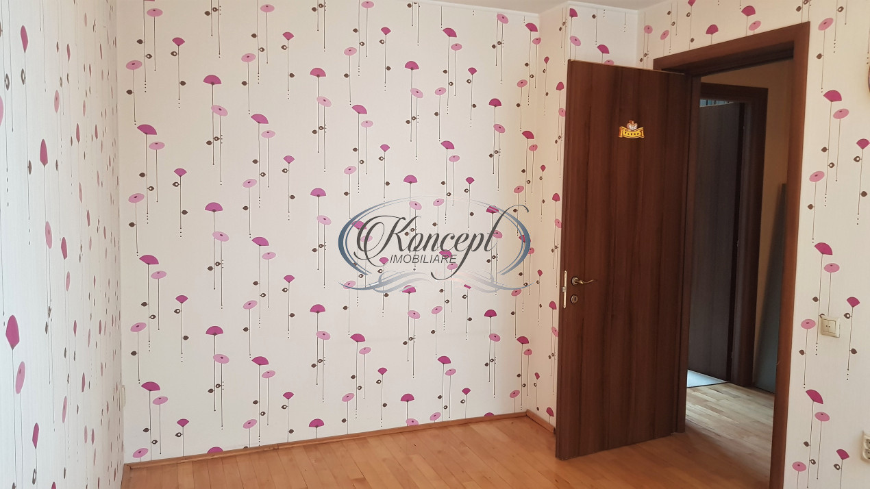 Casa frumoasa cu garaj si curte proprie in Buna Ziua