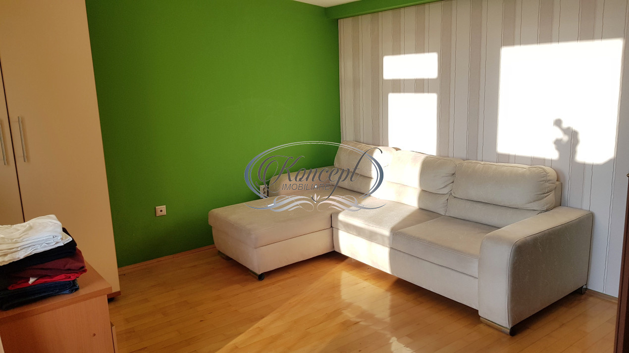 Casa frumoasa cu garaj si curte proprie in Buna Ziua