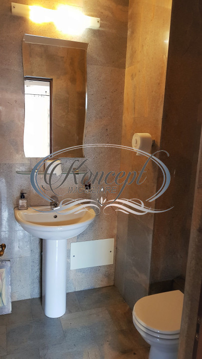 Casa frumoasa cu garaj si curte proprie in Buna Ziua