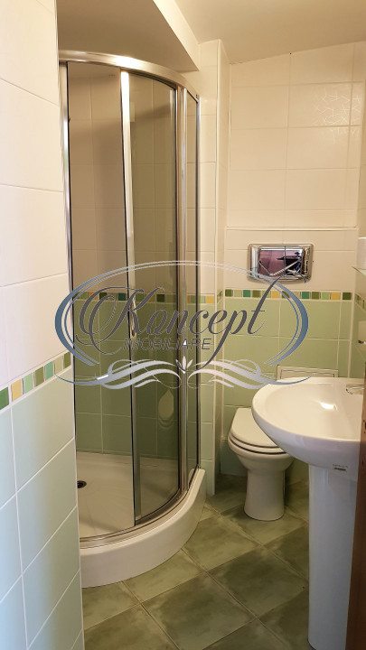 Casa frumoasa cu garaj si curte proprie in Buna Ziua