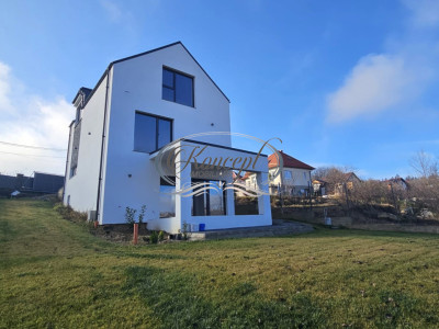Casa individuala, cu panorama, in Feleacu