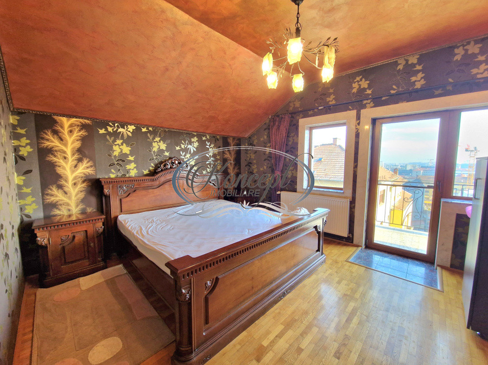 Apartament spatios pe doua niveluri in zona Semicentrala