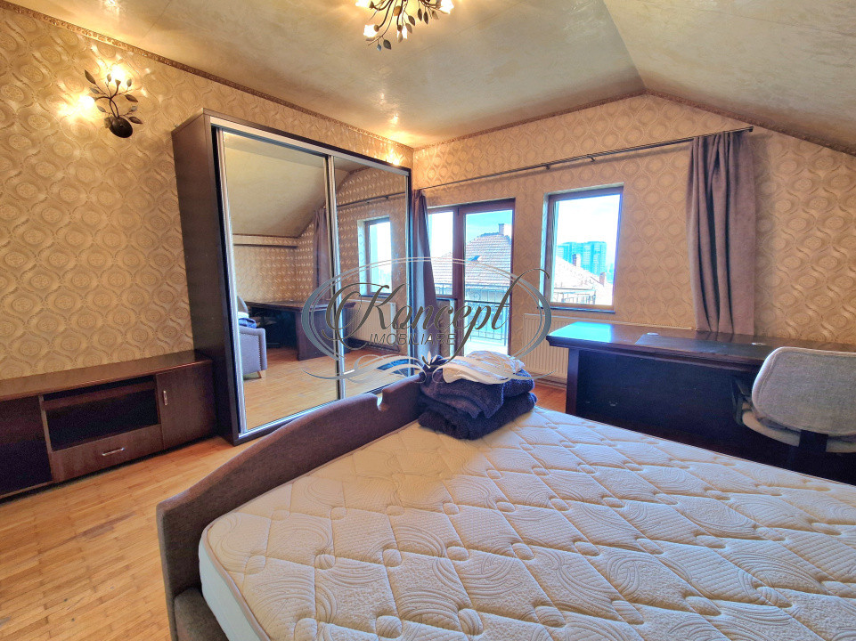 Apartament spatios pe doua niveluri in zona Semicentrala