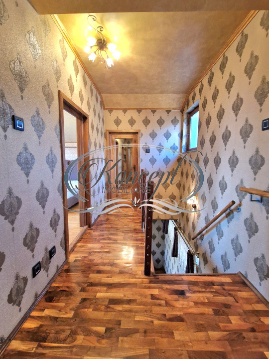 Apartament spatios pe doua niveluri in zona Semicentrala