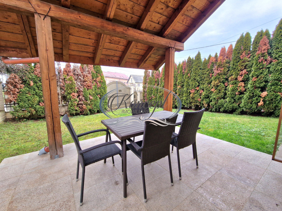 Casa individuala cu gradina si 5 locuri de parcare, cartier Europa