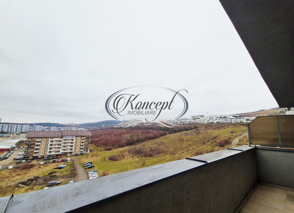 Apartament decomandat, la cheie, cu parcare zona Vivo