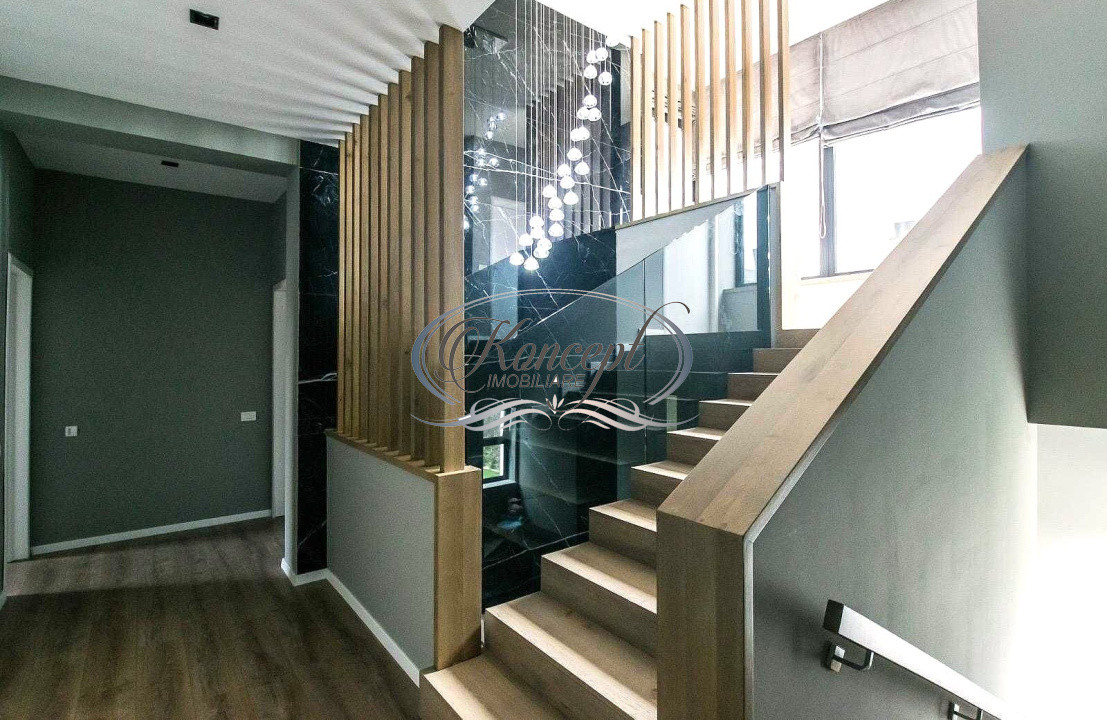 Casa smart, exclusivista, la inceputul strazii Fagetului