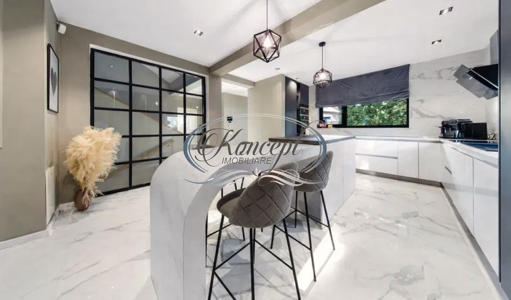 Casa smart, exclusivista, la inceputul strazii Fagetului