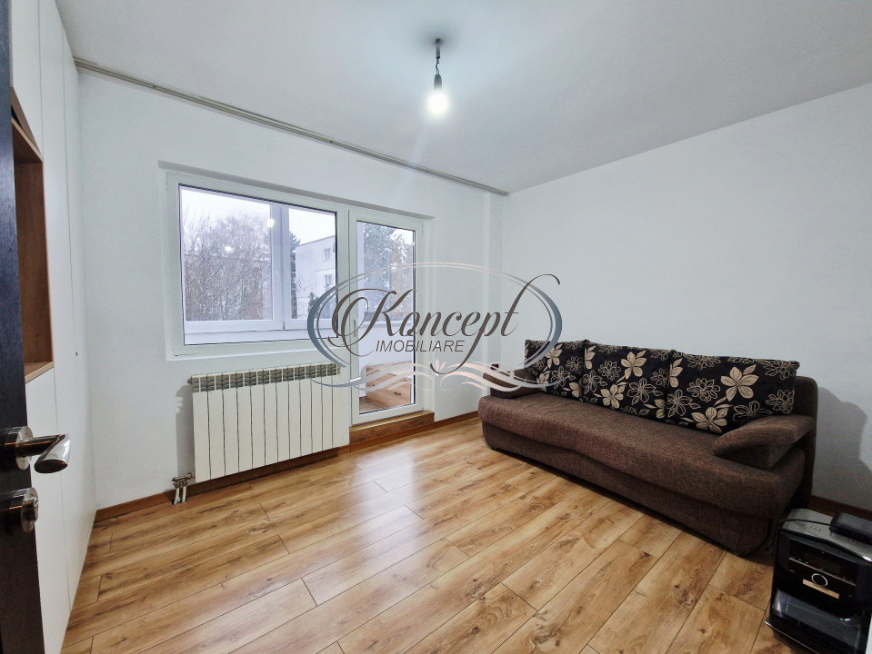 Apartament cu 2 balcoane in Manastur, zona Piata Flora