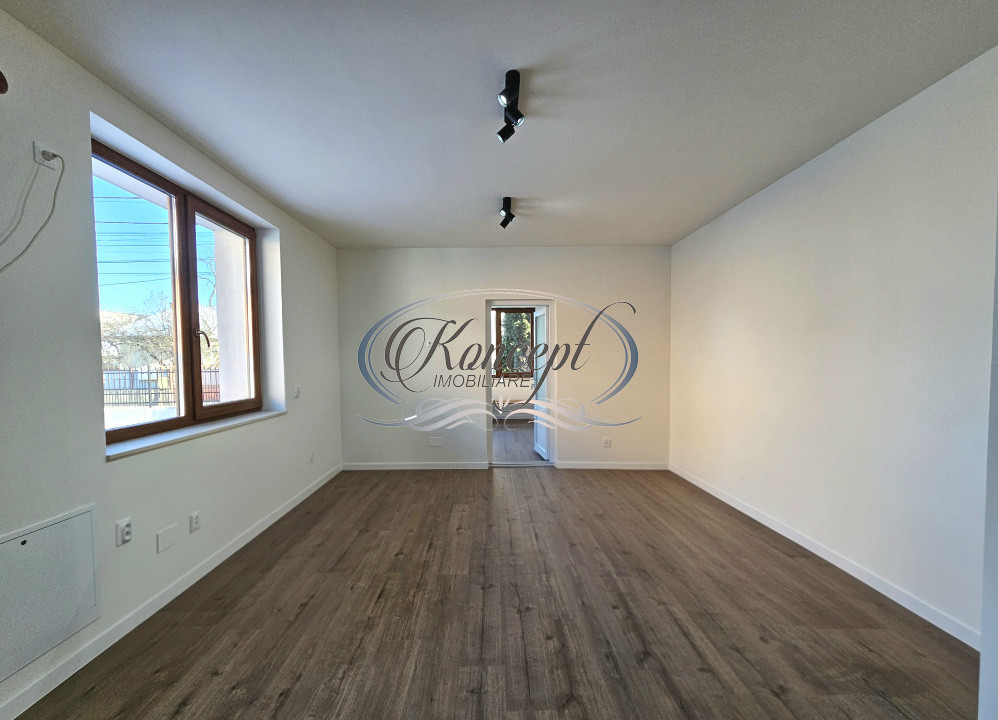 Casa moderna cu curte generoasa in Someseni