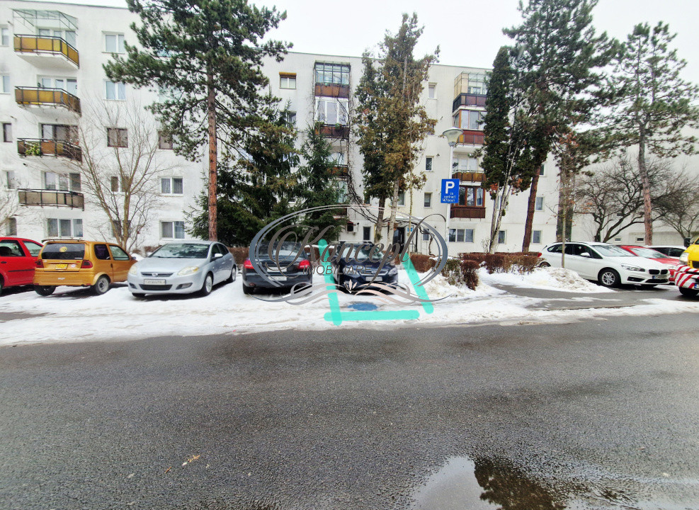 Apartament luminos la parter inalt, zona linistita Manastur