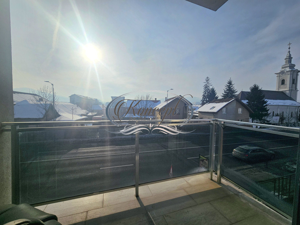 Apartament cu incalzire prin pardoseala si 2 parcari in Floresti