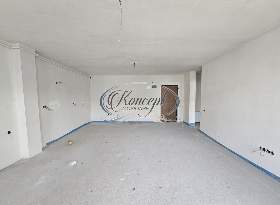 Locuinta noua cu balcon generos si parcare in Floresti Eroilor