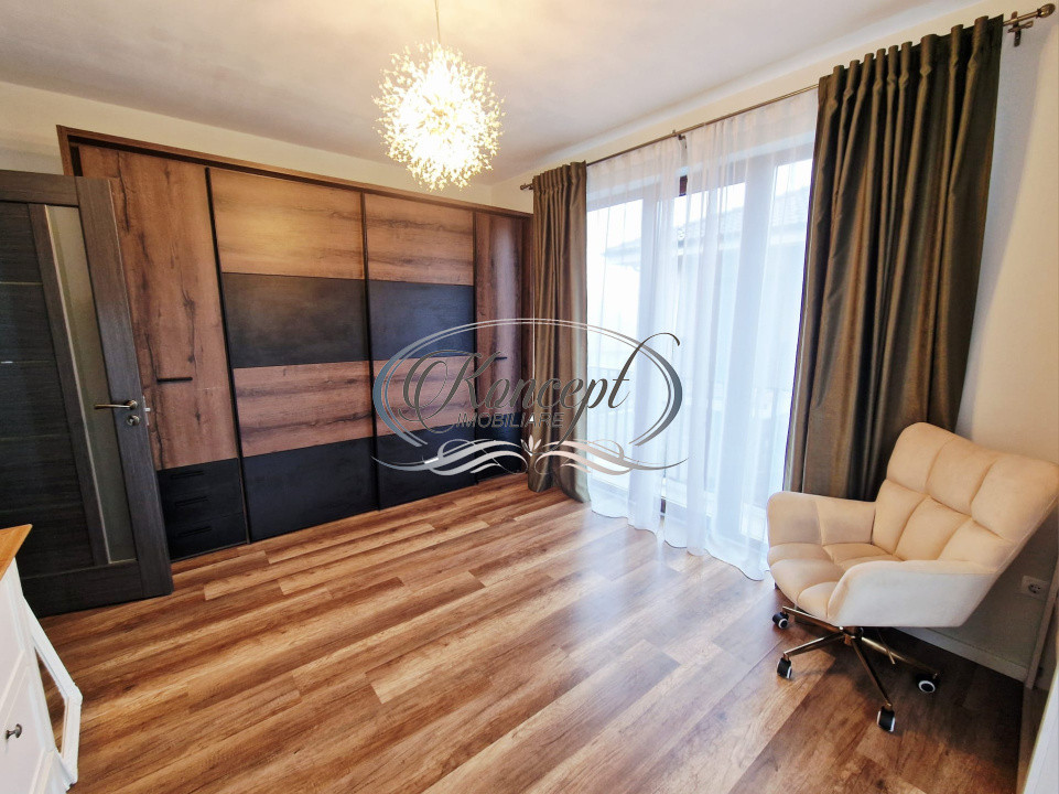 Casa cu curte in Faget