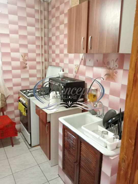 Apartament decomandat cu 2 balcoane in zona Pietei Marasti