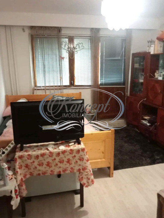 Apartament decomandat cu 2 balcoane in zona Pietei Marasti