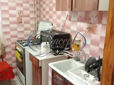 Apartament decomandat cu 2 balcoane in zona Pietei Marasti