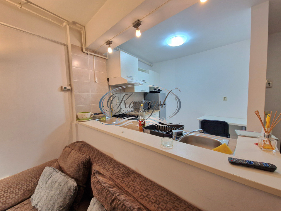 Apartament mobilat complet, zona Platinia