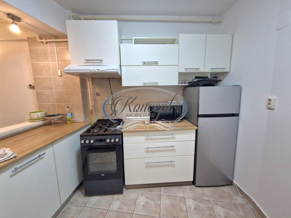 Apartament mobilat complet, zona Platinia