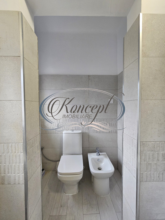 Proprietate renovata cu boxa generoasa pe Bulevardul 21 Decembrie