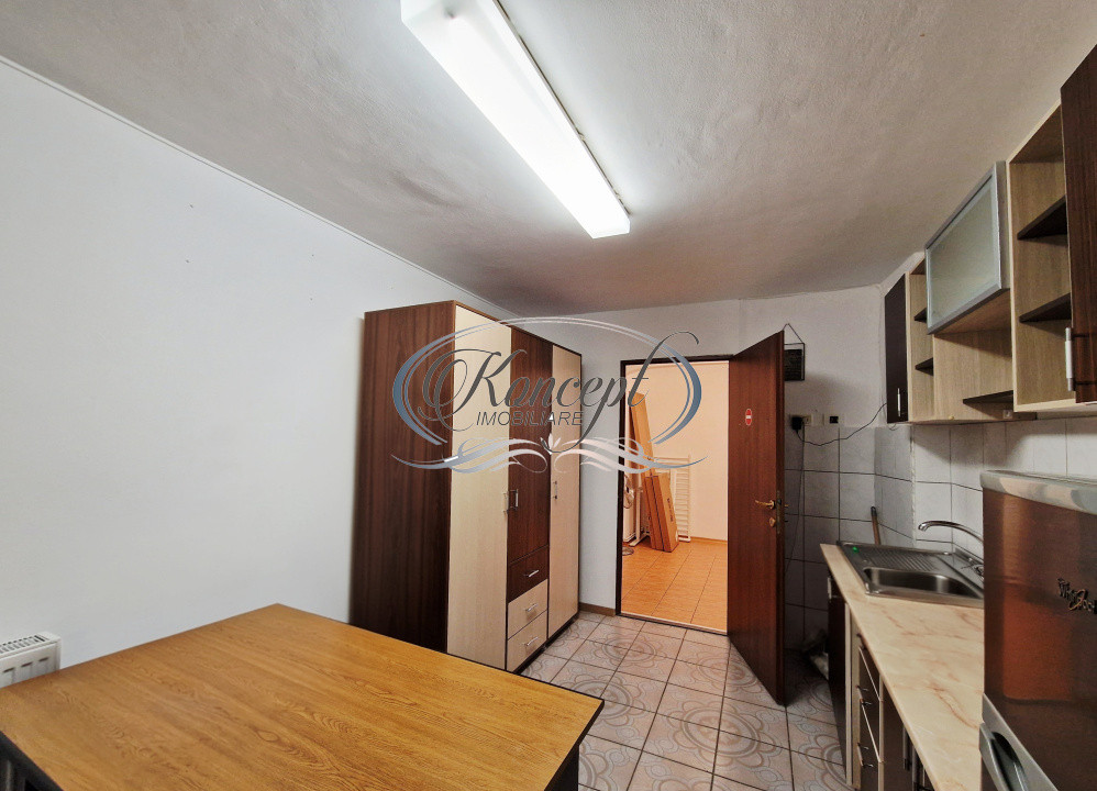 Apartament decomandat, zona Sigma