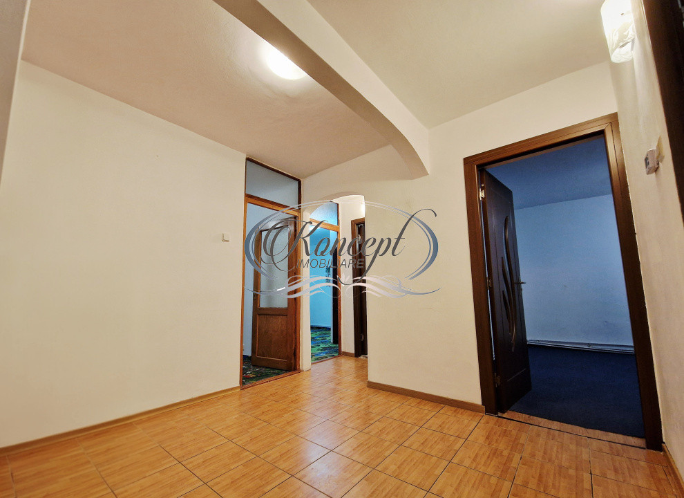 Apartament decomandat, zona Sigma