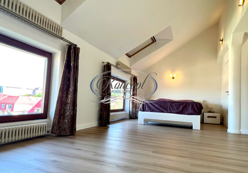 Penthouse cu garaj, 2 parcari si mansarda in Zorilor