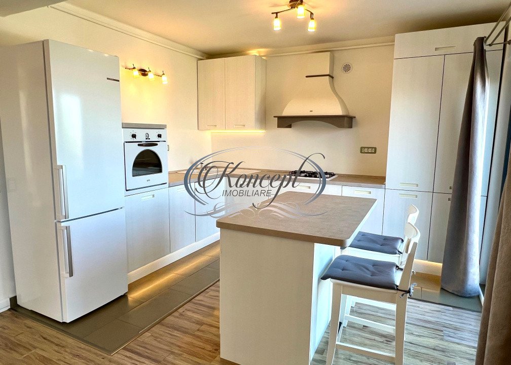 Penthouse cu garaj, 2 parcari si mansarda in Zorilor