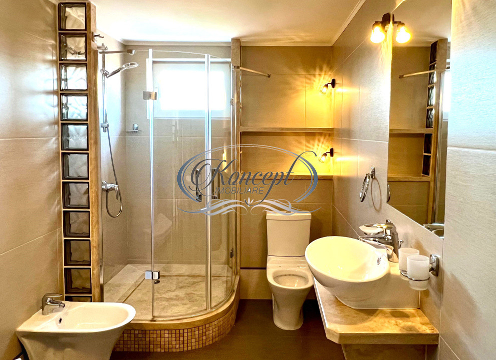 Penthouse cu garaj, 2 parcari si mansarda in Zorilor