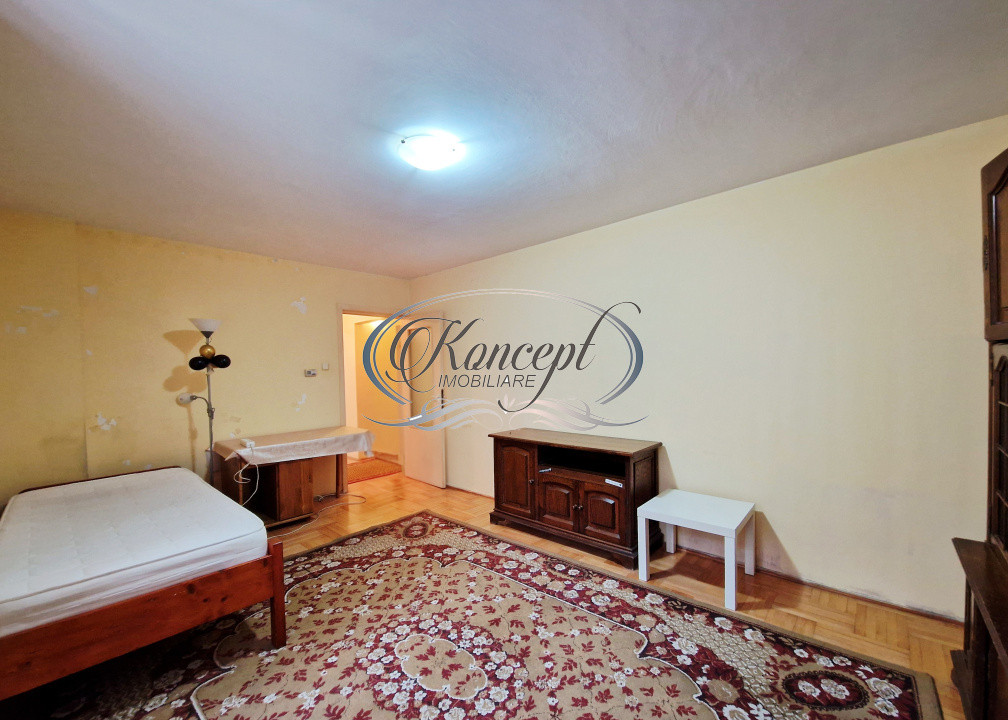 Apartament decomandat, zona Golden Tulip