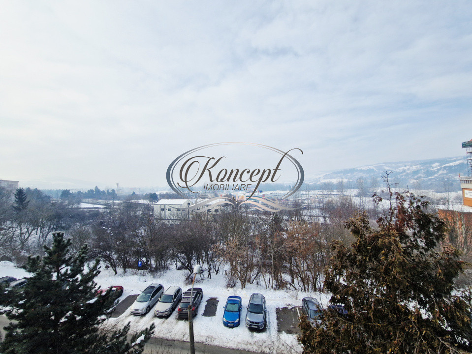 Apartament, decomandat cu 2 bai in Manastur, str. Brates