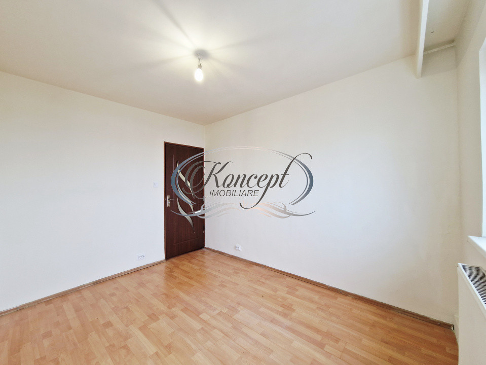 Apartament, decomandat cu 2 bai in Manastur, str. Brates