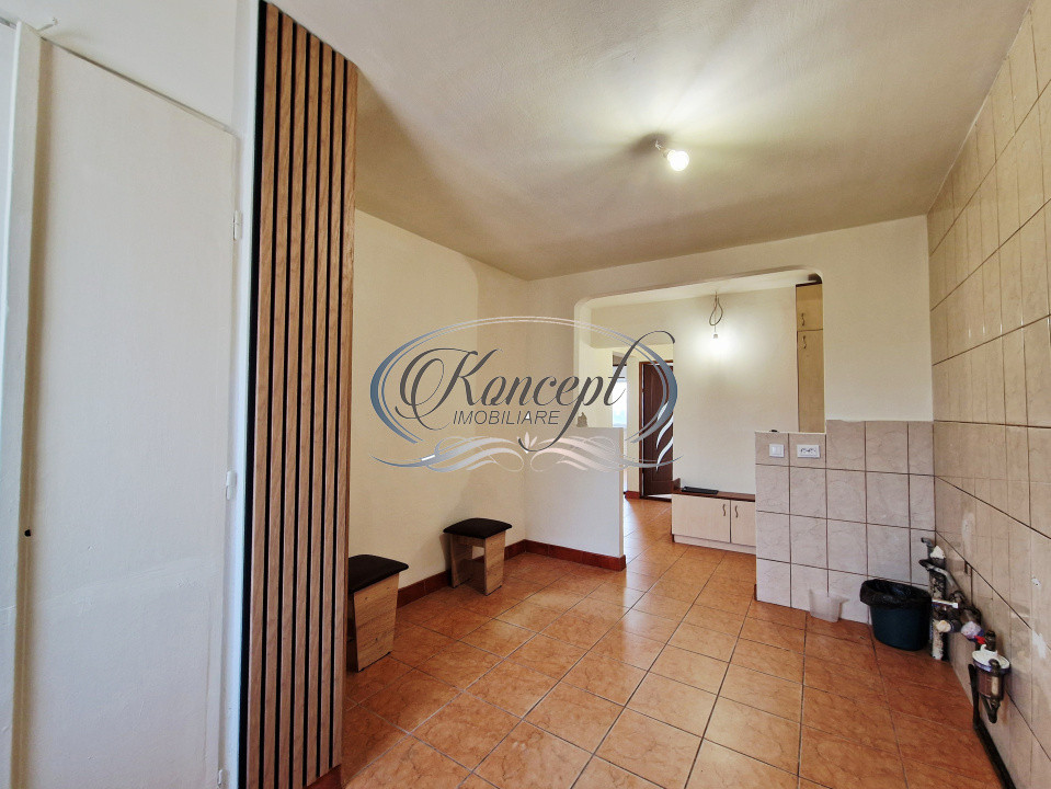 Apartament, decomandat cu 2 bai in Manastur, str. Brates