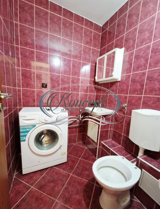 Apartament, decomandat cu 2 bai in Manastur, str. Brates