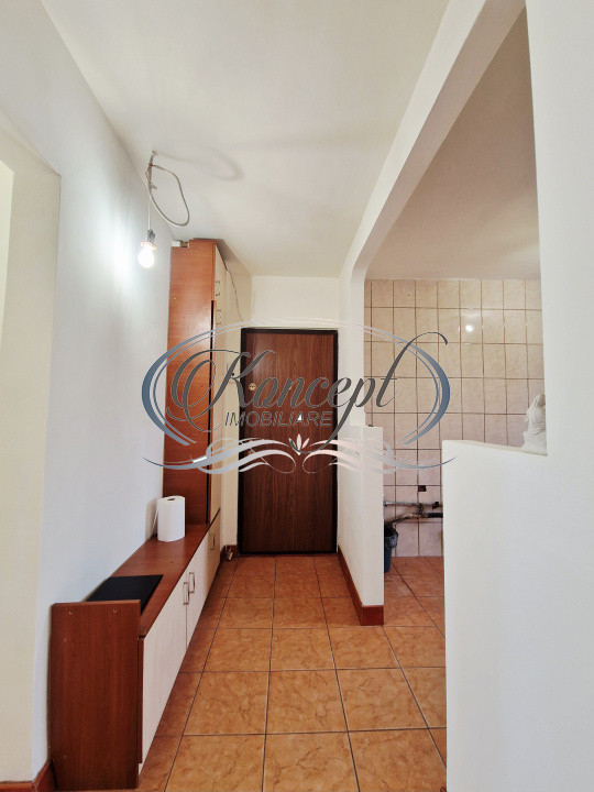 Apartament, decomandat cu 2 bai in Manastur, str. Brates