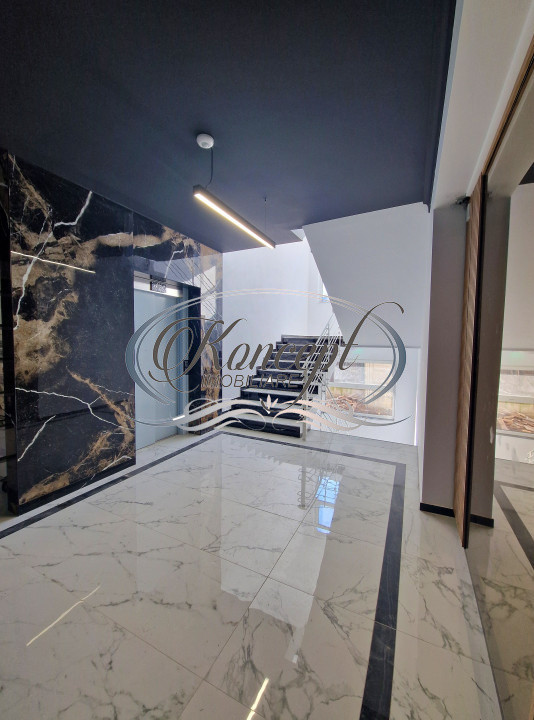 Apartament nou, semifinisat, cu CF in zona Cetatii,  Floresti 