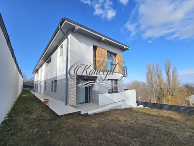 Locuinta D+P+1 Feleacu cu spatii vitrate ample